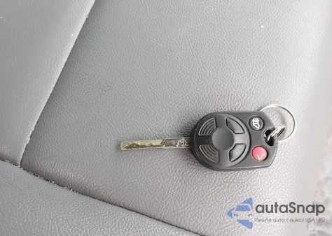 2018 Ford Transit-250 из США, поврежденный, VIN 1FTYR1CM8JKB51252